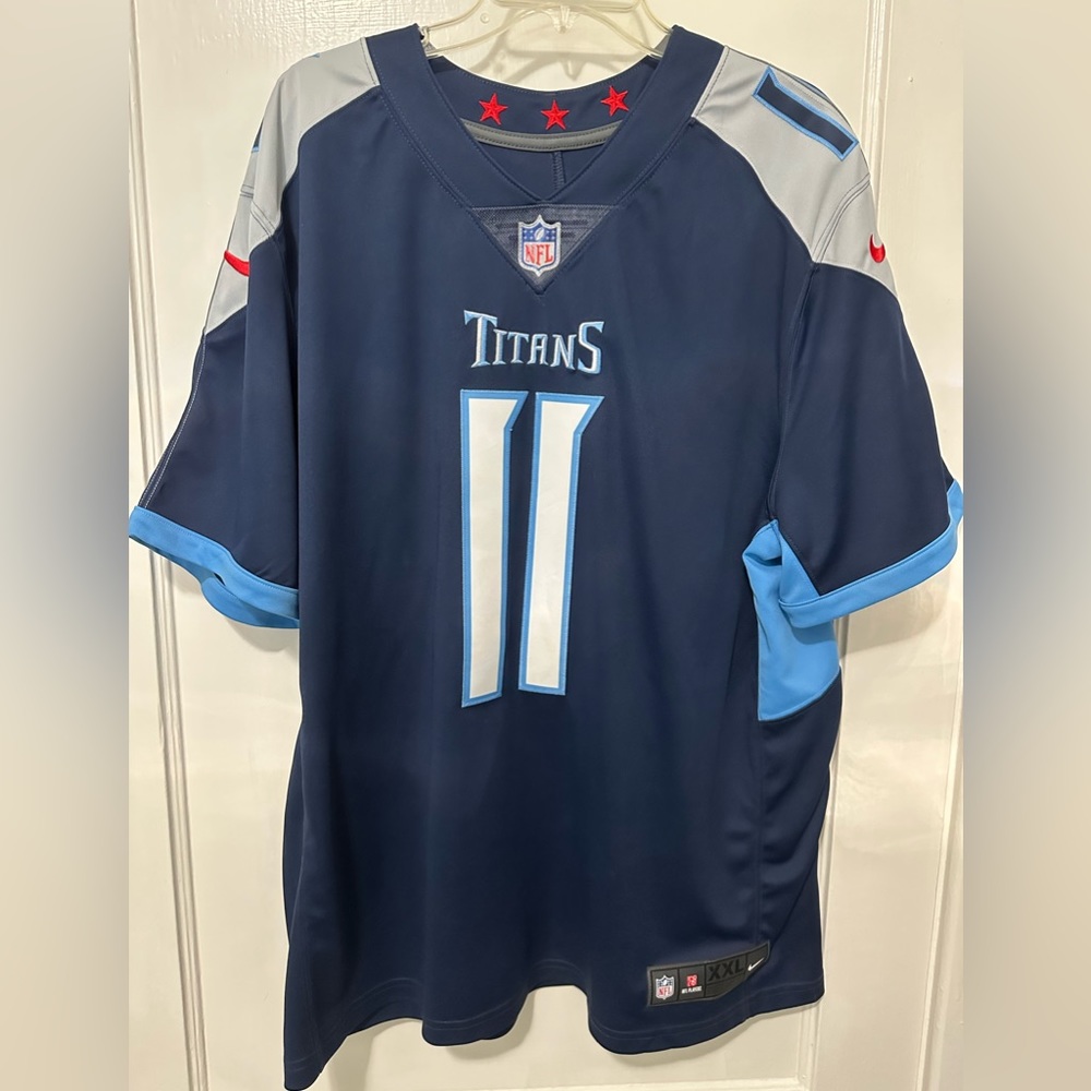 AUTHENTIC ON-FIELD TITANS JERSEY.